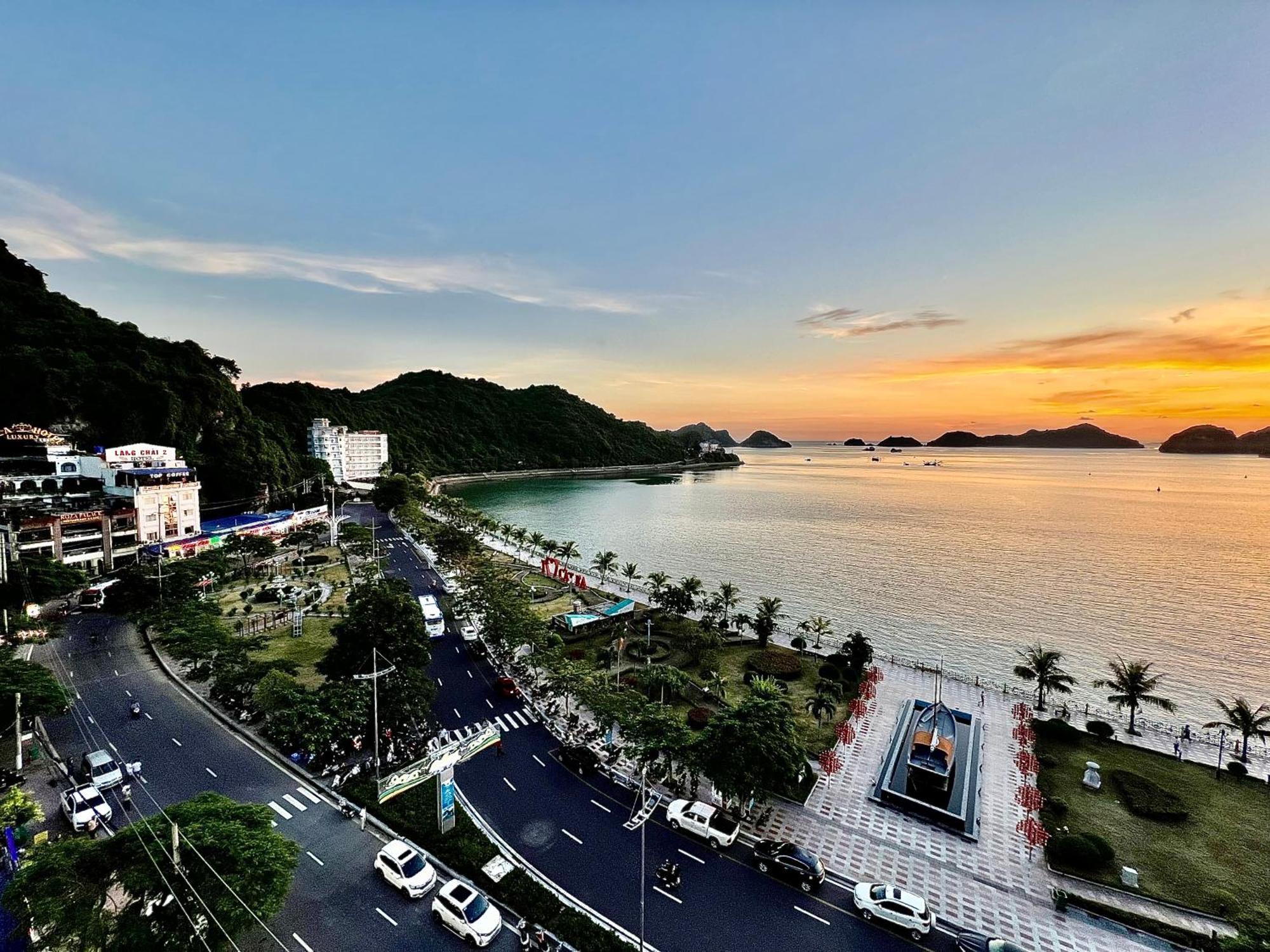 Phoenix Flower Hotel Dong Khe Sau 外观 照片